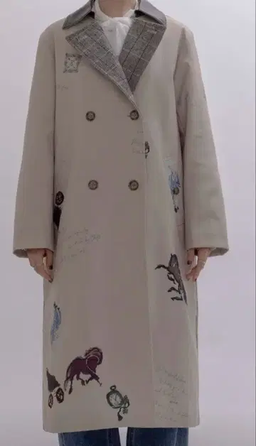 eimee law 트렌치코트