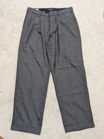 00's 'DOCKERS' rayon 2tuck wide slacks