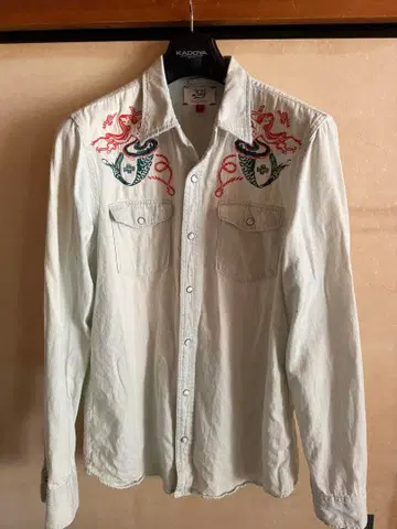 데우스 엑스 마키나 자수 긴팔 셔츠 L