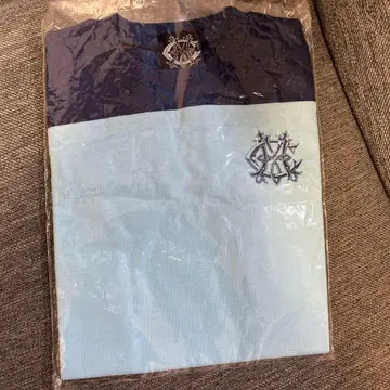 [ 미개봉 ] REGRESS or PROGRESS 투어 치비 셔츠