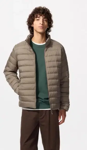 유니클로 울트라 라이트 다운 자켓 남성용 XL