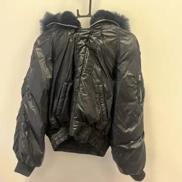 alicia PAGEBOY 퍼 봄버 자켓 블랙