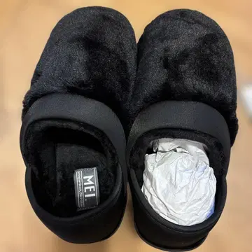 렙심 MEI 블랙 슬립온 M 사이즈