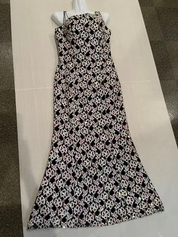 고급 발표회/연주회/사회/파티/무대 블랙+총 스팬 롱 원숄 스타일