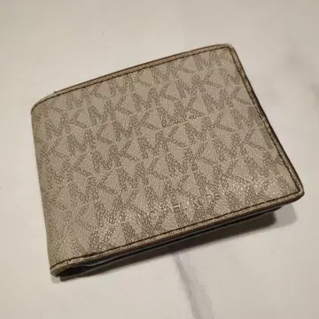 Michael Kors 접이식 지갑 모노그램