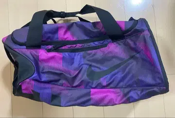 새상품급 NIKE 나이키 보스턴백 스포츠백 수학여행에도