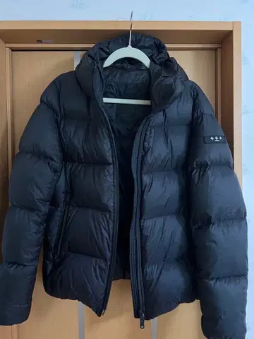 TATRAS 블랙 다운 자켓