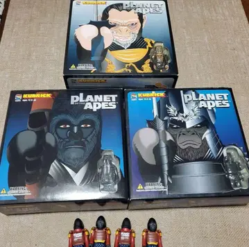KUBRICK 큐브릭 PLANET OF THE APES 세트