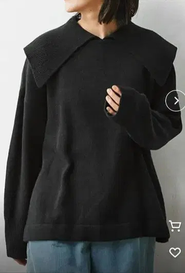 아베크모와 블랙 니트 스웨터 큰 옷깃