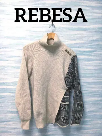 [레베싸] 프리 사이즈 하이넥 두꺼운 원단 긴팔 스웨터 베이지 블랙 패턴
