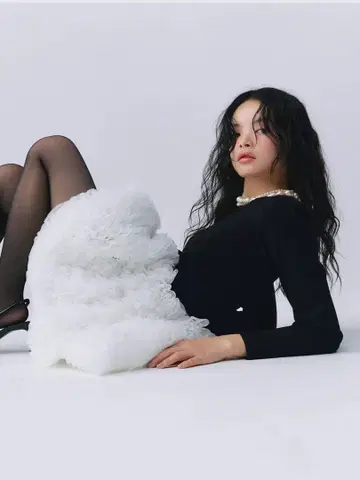 새상품 eimy istoire 볼륨 튤 프릴 니트 원피스