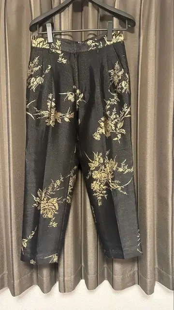 요네즈켄시 카무파넬라 바지