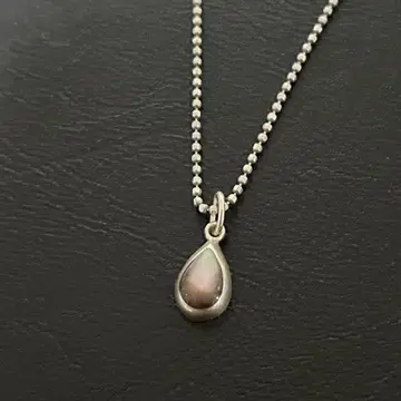 쉘 & 실버 눈물형 펜던트 목걸이