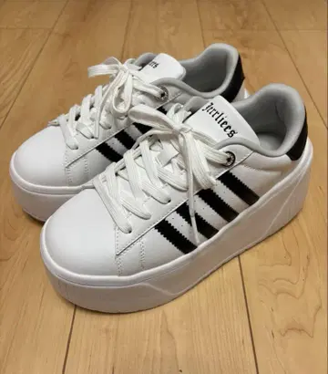 shoko x SUREVE 통굽 스니커즈 L 사이즈