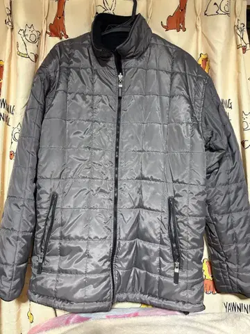 그레이 퀼팅 다운 자켓