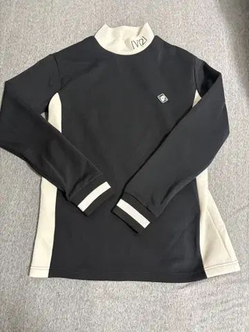 V12 하이넥 골프 셔츠 블랙/화이트