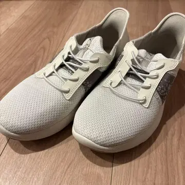 PUMA 소프트 라이드 화이트 그레이 스니커즈