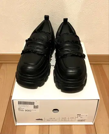 메리제니 패디드 프릴 로퍼 L 사이즈