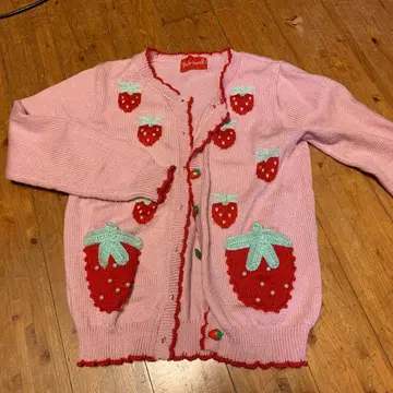 나일 퍼치 딸기 가디건