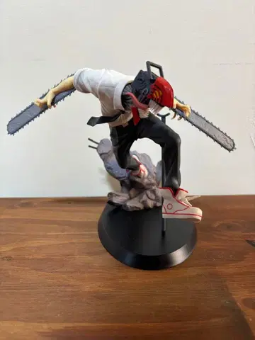 체인소 맨 피규어 액션 포즈