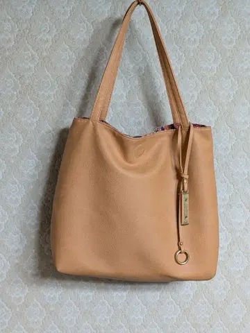 리버서블 토트백 합성 피혁