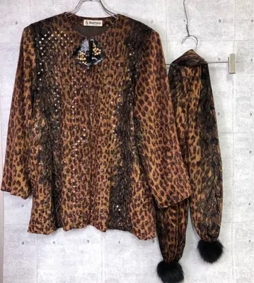 Guarnera 레오파드 무늬 머플러 포함 스팽글 디테일 자켓