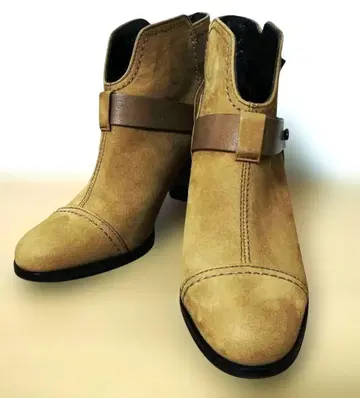 DIANA 스웨이드 베이지 앵클부츠 웨스턴 계열 22.5cm