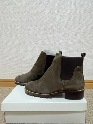 사이드 고어 부츠 스웨이드 23.5