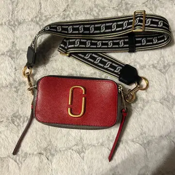 MARC JACOBS 레드 숄더백