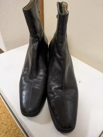 블랙 가죽 부츠 하트 지퍼 사이즈 36