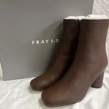 FRAY I.D 프레이 아이디 스트레치 숏부츠 36