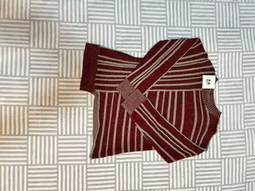 자우 마츠오 인터내셔널 빨간색과 베이지색 스트라이프 긴팔 니트