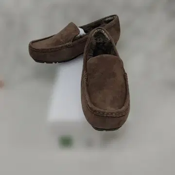 미사용 새상품 히미코 브라운 신발 사이즈 23.5cm