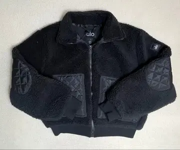 ALO YOGA 신상 블랙 스탠드 카라 아우터 M