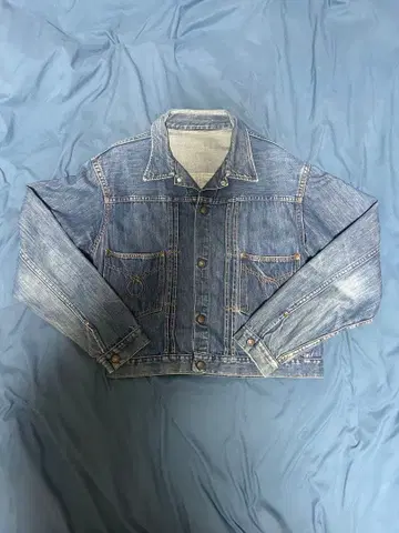 라이트 블루 데님 자켓