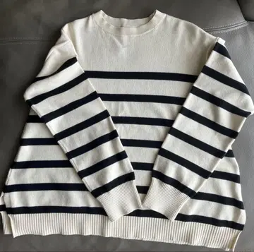 리브 드와 패널 보더 니트