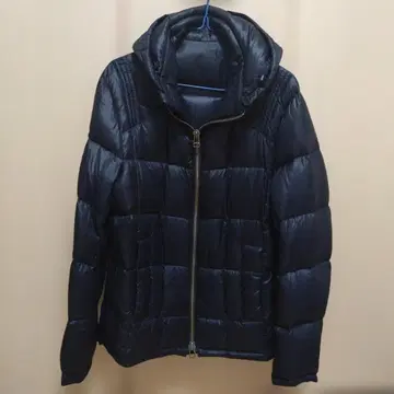 CK 39 네이비 다운 자켓 후드 부착