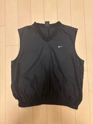 나이키 블랙 슬리브리스 베스트 M