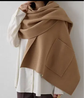 [ 미사용 새상품 ] Whim Gazette 2025AW 리버 케이프