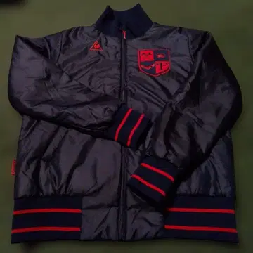 르 꼬끄 스포르티브 골프 자켓 L 사이즈 블랙/레드