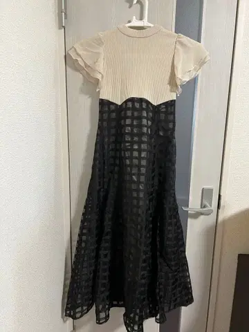 프릴 소매 체크 무늬 롱 원피스