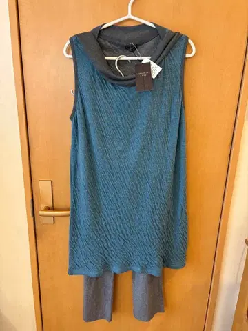 HIROKO BIS CASA 슬리브리스 튜닉 M 셋업