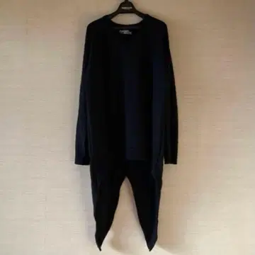 JEREMY SCOTT 제레미 스캇 V넥 테일러드 니트