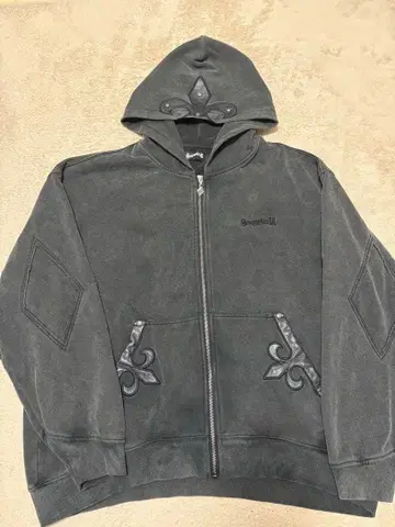 Supplier 블랙 후드 부착 후드티 L