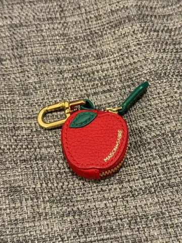 MAISON de SABRE 후르츠 참 애플