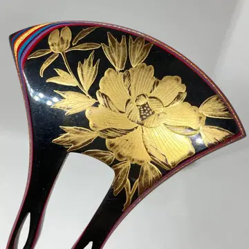 112013 수지 퇴주 결혼식 금 마키에 모란 바치 헤어콤