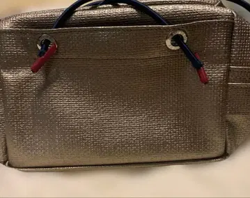 골드 토트백 핸들 포함