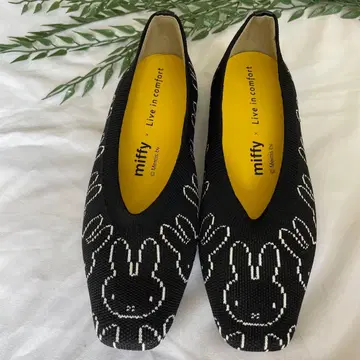 [ 미사용 ] miffy 발걸음도 가벼운 니트 자카드 신발 23.0