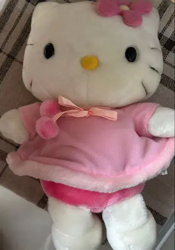 헬로키티 봉제 인형