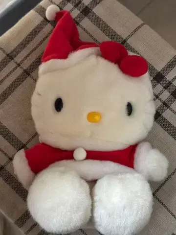 헬로키티 산타 봉제 인형
